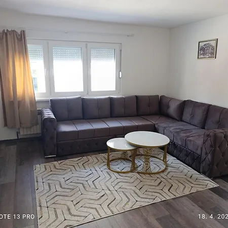 Old Town Apartman